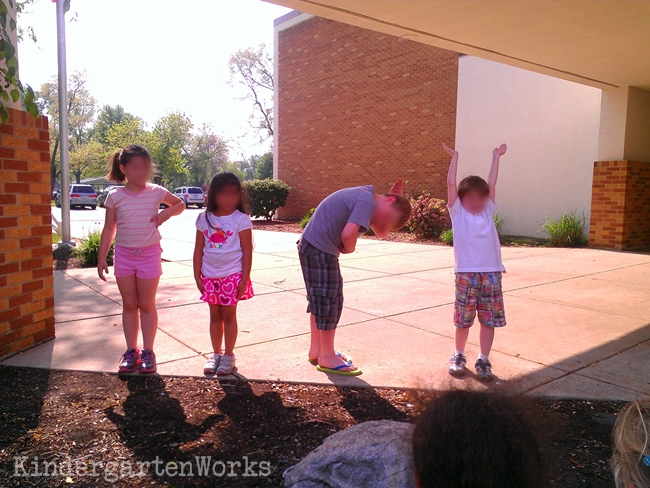 Spelling Sight Words With Bodies: A Kinesthetic Way to Learn: KindergartenWorks