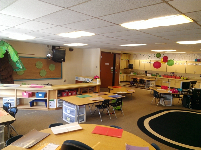 Get The Look Hanging Lanterns In Classroom Kindergartenworks - How To Hang Things From Ceiling In Classroom