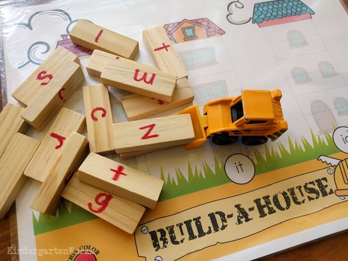 Build-a-House Free Onset and Rime Activity (CVC Word Building)